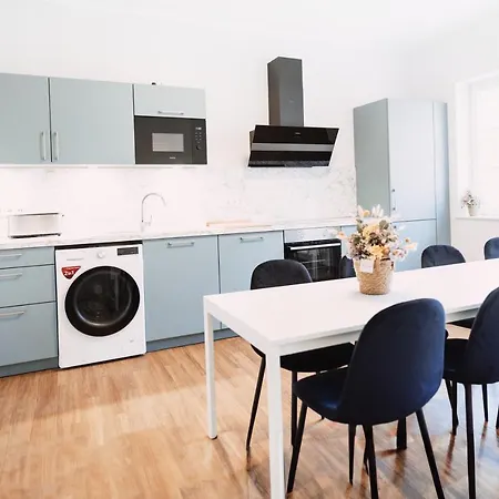 House Of Blooms 4* Fulda