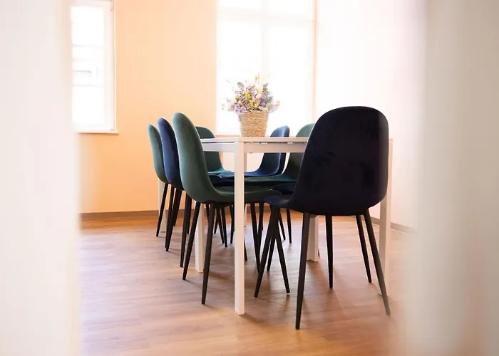 House Of Blooms Fulde