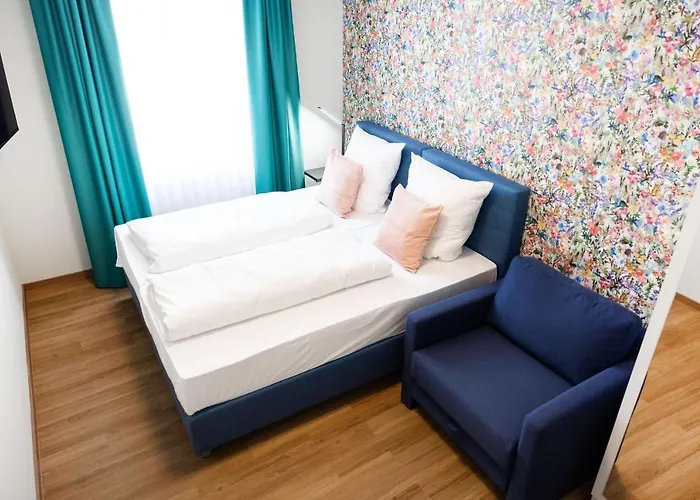 House Of Blooms 4* Fulde