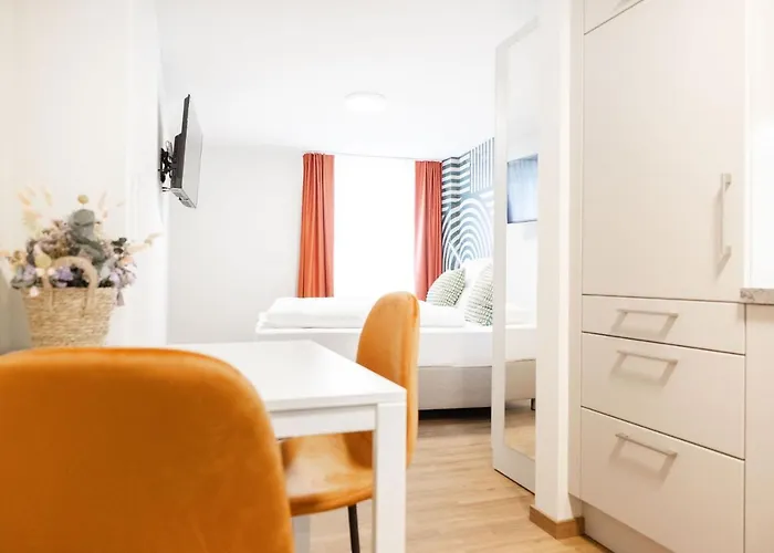 House Of Blooms Appart hôtel 4*