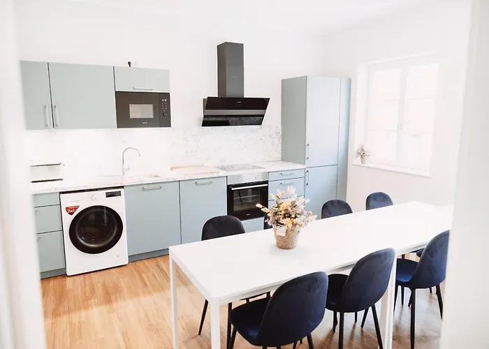 House Of Blooms Fulde